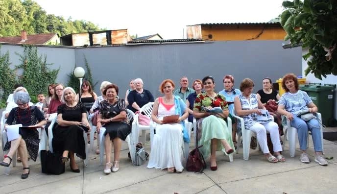 POŽEŠKO KULTURNO LJETO Peićevci u dvorištu Kuće Kraljević održali pjesničku večer