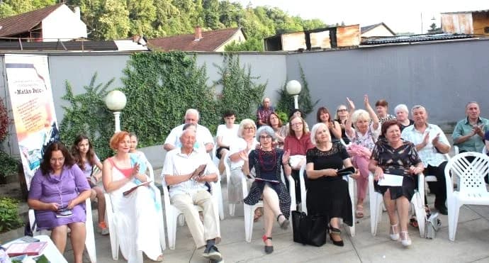 POŽEŠKO KULTURNO LJETO Peićevci u dvorištu Kuće Kraljević održali pjesničku večer