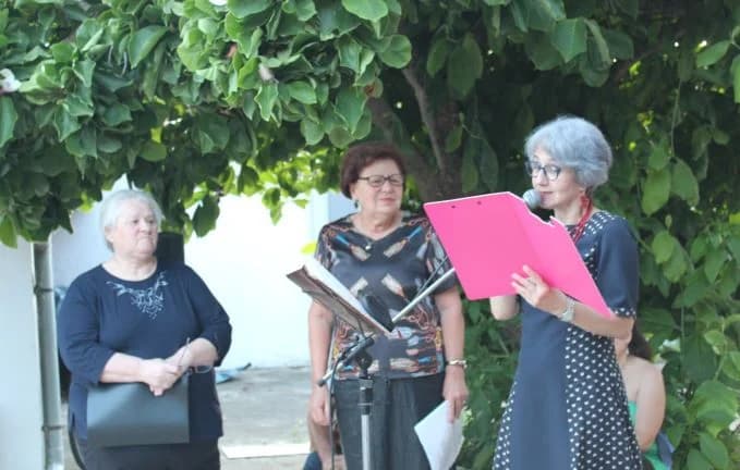POŽEŠKO KULTURNO LJETO Peićevci u dvorištu Kuće Kraljević održali pjesničku večer