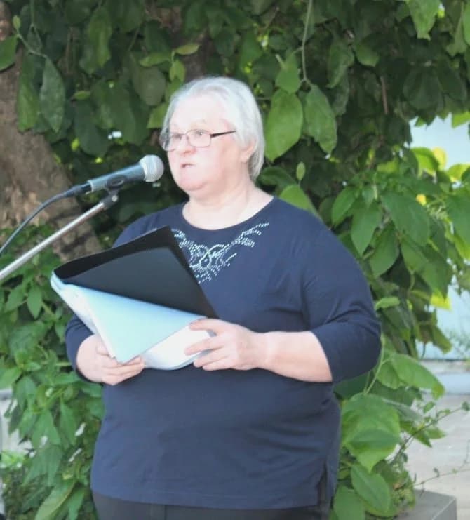 POŽEŠKO KULTURNO LJETO Peićevci u dvorištu Kuće Kraljević održali pjesničku večer