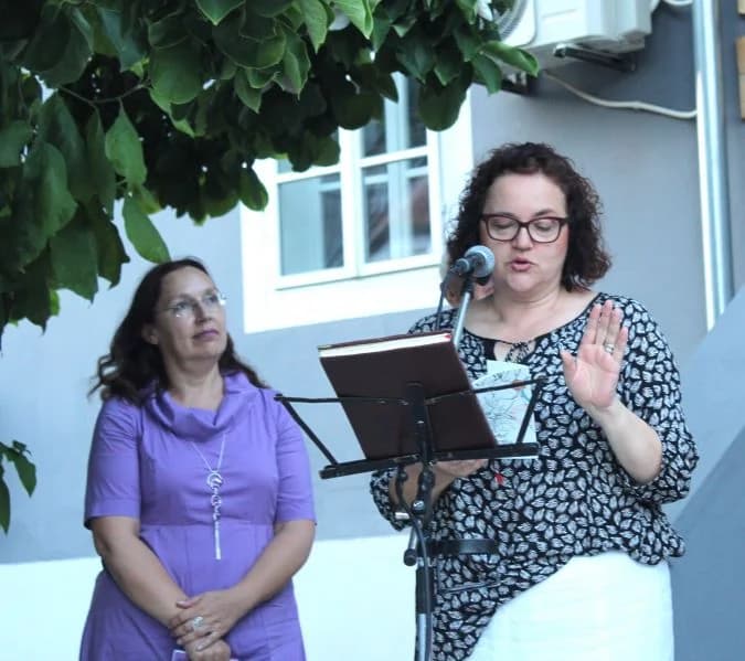 POŽEŠKO KULTURNO LJETO Peićevci u dvorištu Kuće Kraljević održali pjesničku večer