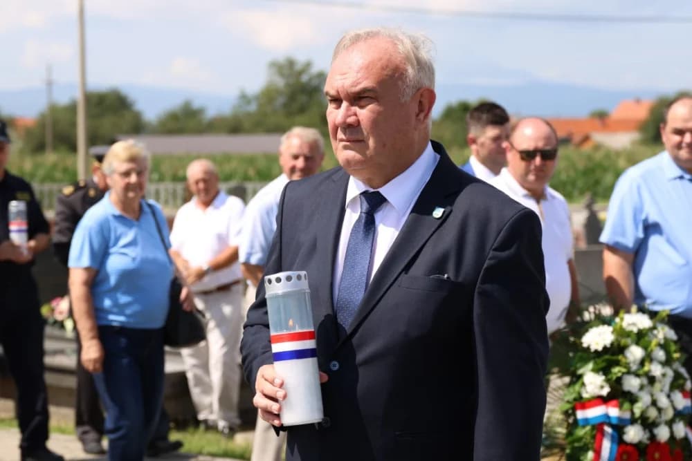 DAN OPĆINE KAPTOL I NJENOG ZAŠTITNIKA: Kristina Rupert, Nada Prkačin i Patrik Jaković primili godišnje nagrade, a uručene i četiri zahvalnice