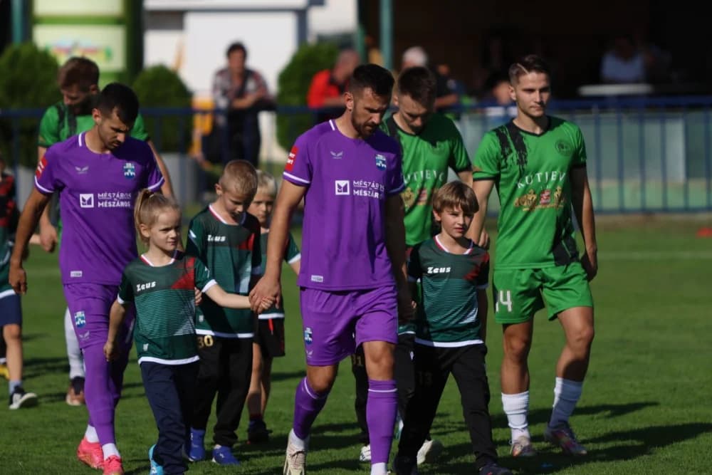 /FOTOGALERIJA/ NK Kutjevo - NK Osijek 1:4