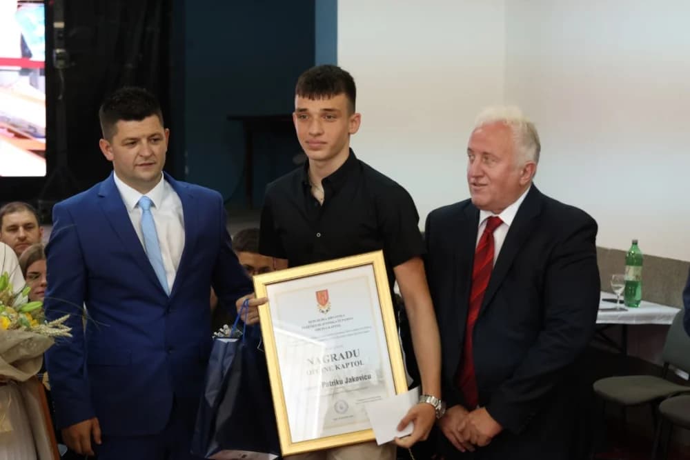 DAN OPĆINE KAPTOL I NJENOG ZAŠTITNIKA: Kristina Rupert, Nada Prkačin i Patrik Jaković primili godišnje nagrade, a uručene i četiri zahvalnice