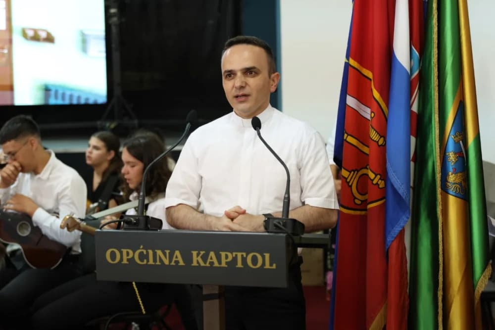 DAN OPĆINE KAPTOL I NJENOG ZAŠTITNIKA: Kristina Rupert, Nada Prkačin i Patrik Jaković primili godišnje nagrade, a uručene i četiri zahvalnice