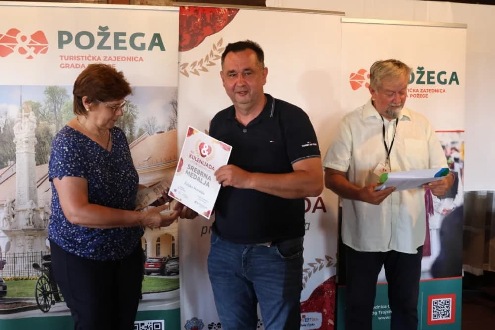 44. POŽEŠKA KULENIJADA:  Pobjednica Našičanka Iva Mihalj, a šest kulenara dobilo zlatne plakete