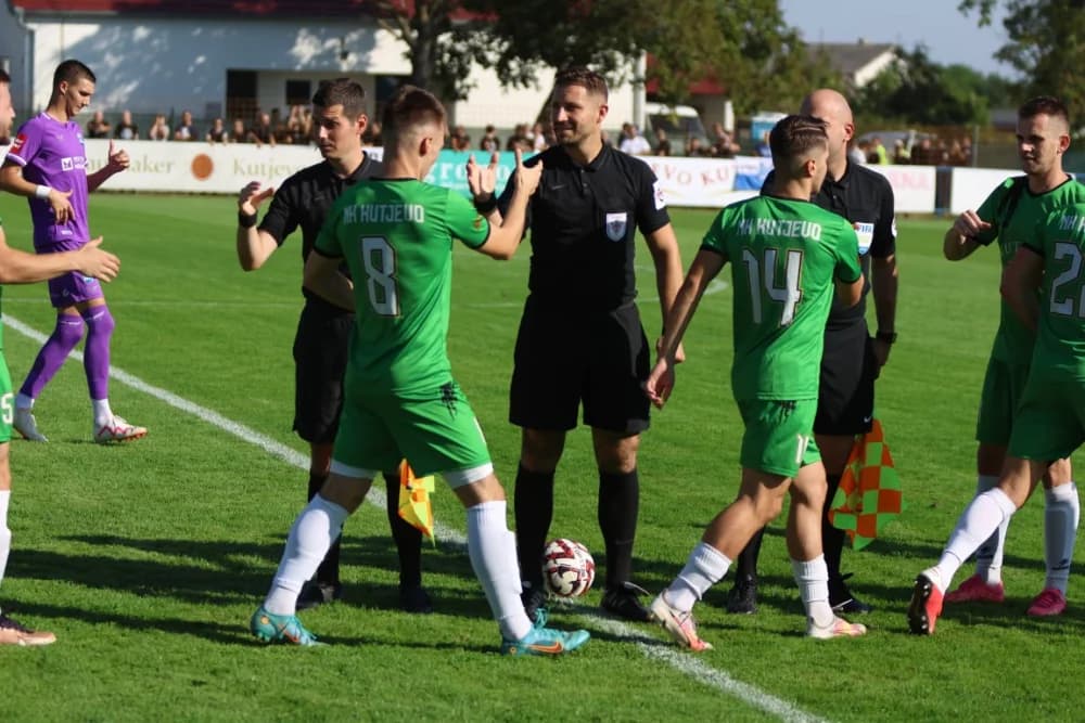 /FOTOGALERIJA/ NK Kutjevo - NK Osijek 1:4