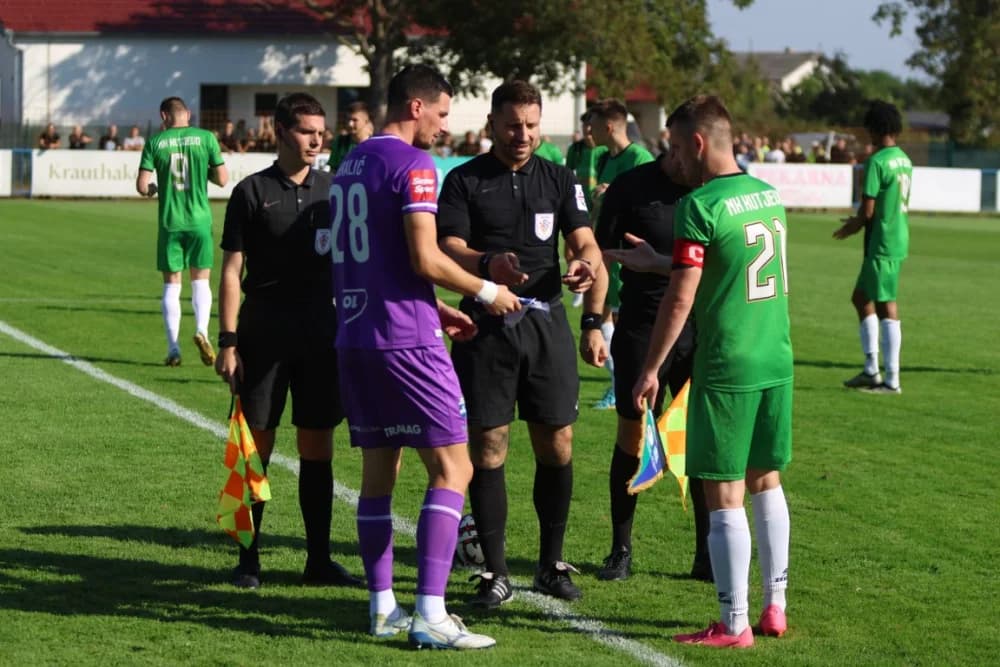 /FOTOGALERIJA/ NK Kutjevo - NK Osijek 1:4