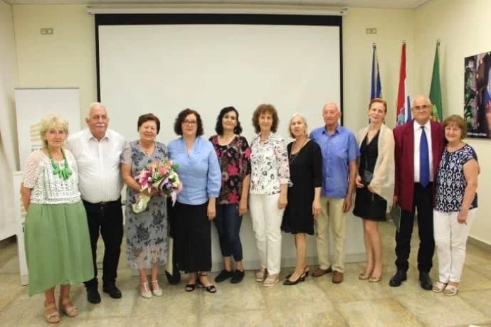 PIKNIK S KNJIGAMA: U pleterničkoj Knjižnici održana večer poezije Mire Šulc iz Jakšića