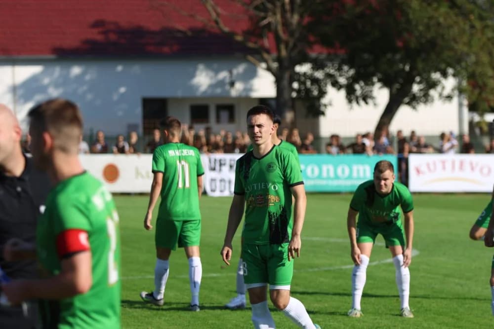 /FOTOGALERIJA/ NK Kutjevo - NK Osijek 1:4