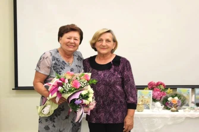 PIKNIK S KNJIGAMA: U pleterničkoj Knjižnici održana večer poezije Mire Šulc iz Jakšića