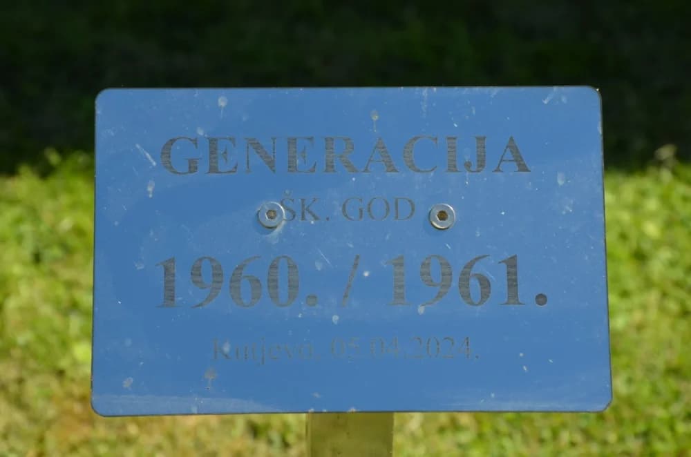 OKUPLJANJE NARAŠTAJA: Generacija učenika s početka šezdesetih godina opet zajedno