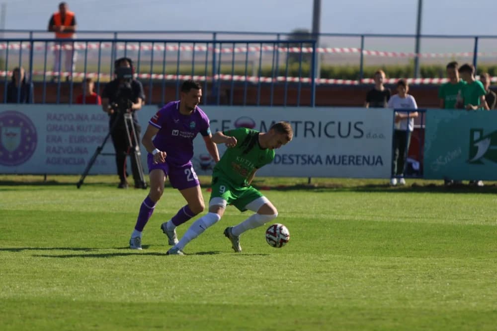 /FOTOGALERIJA/ NK Kutjevo - NK Osijek 1:4