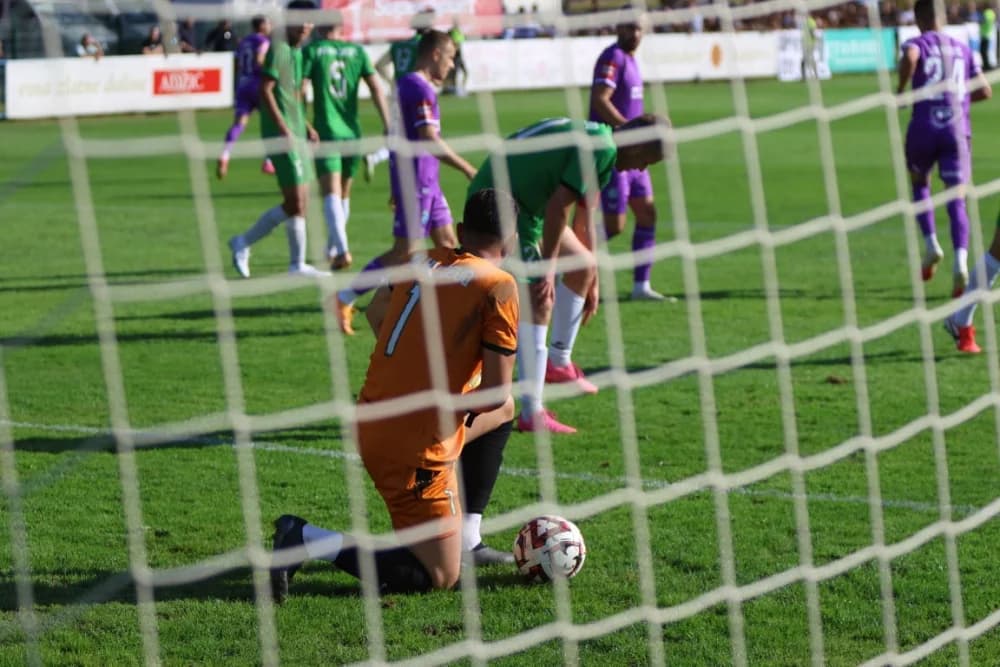 /FOTOGALERIJA/ NK Kutjevo - NK Osijek 1:4