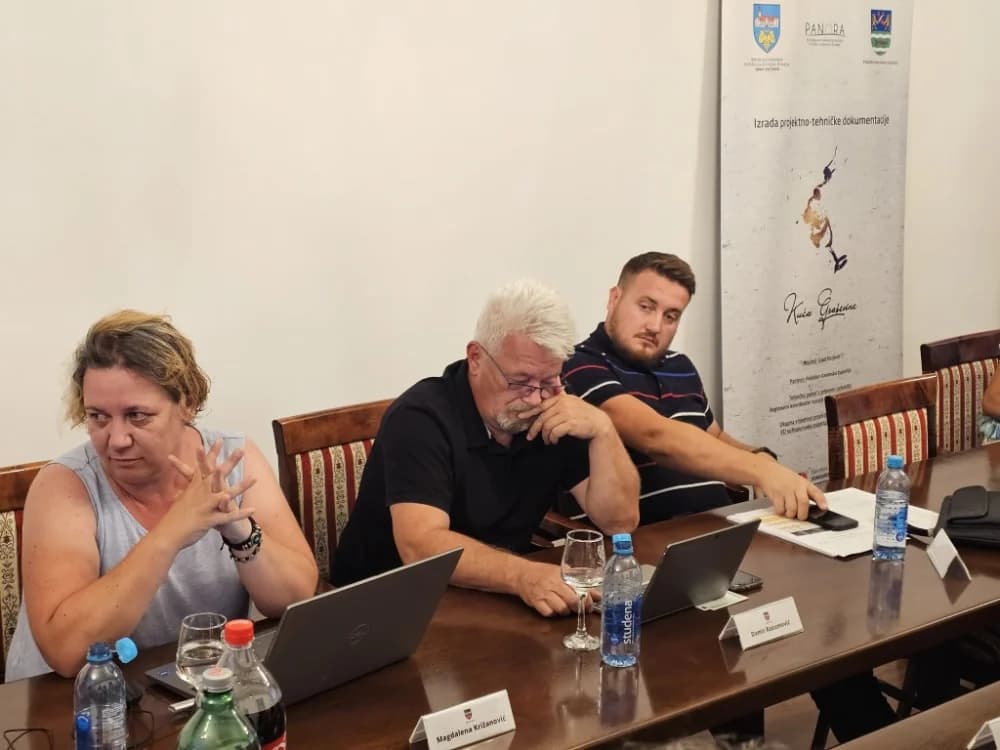 Uz nervozu pojedinaca na 22. sjednici Gradskog vijeća Kutjeva jedna Odluka vraćena na doradu, druge prihvaćene većinom glasova