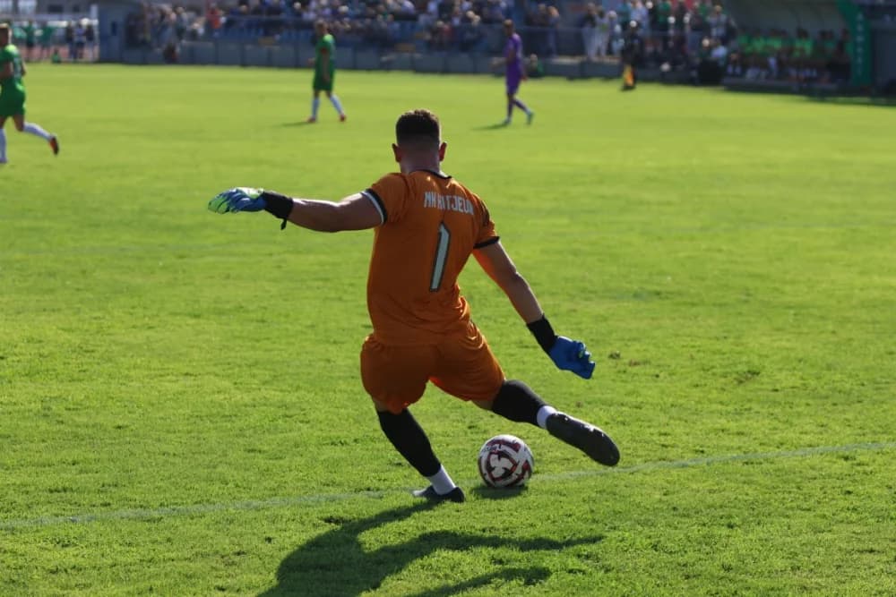 /FOTOGALERIJA/ NK Kutjevo - NK Osijek 1:4
