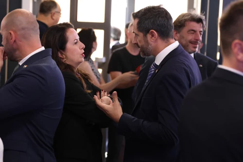Plodonosna Sjednica Savjeta za Slavoniju u Jakšiću: Uručena Odluka o financiranju Regionalnog distribucijskog centra za voće i povrće u Požegi