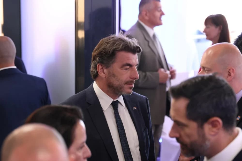 Plodonosna Sjednica Savjeta za Slavoniju u Jakšiću: Uručena Odluka o financiranju Regionalnog distribucijskog centra za voće i povrće u Požegi