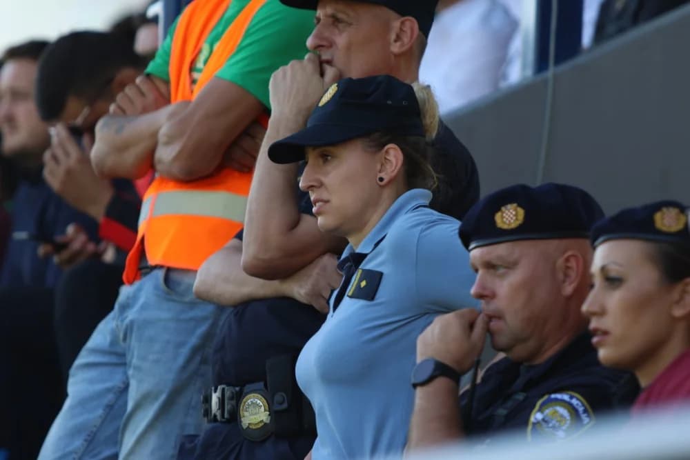 /FOTOGALERIJA/ NK Kutjevo - NK Osijek 1:4