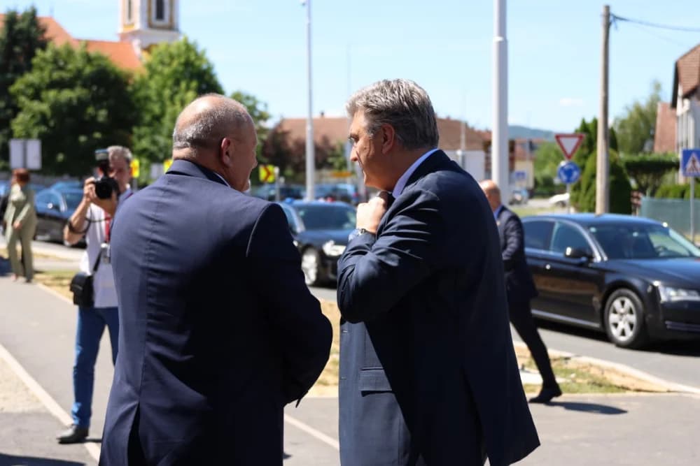 Plodonosna Sjednica Savjeta za Slavoniju u Jakšiću: Uručena Odluka o financiranju Regionalnog distribucijskog centra za voće i povrće u Požegi