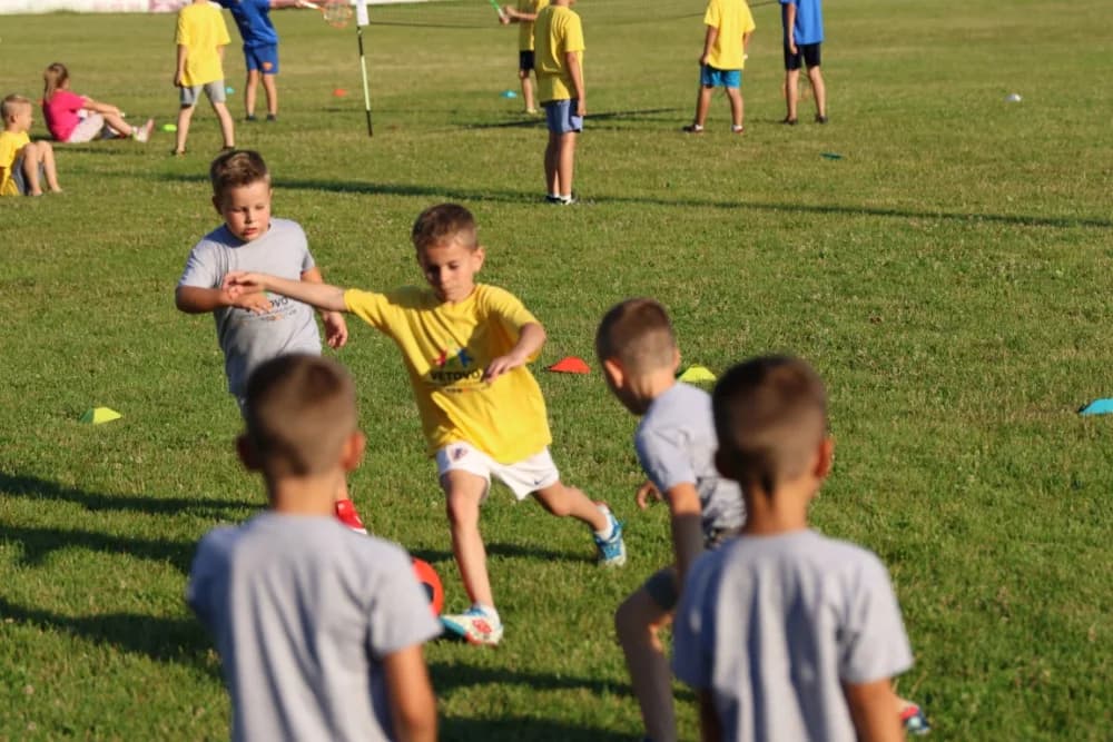 Stotinu mališana sudjelovalo na Ljetnim sportskim igrama djece u Vetovu