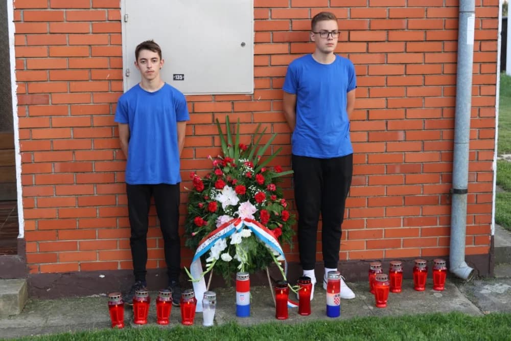 Uz Bekteške ljetne noći odana počast poginulom sumještaninu-hrvatskom vitezu Draganu Jajiću