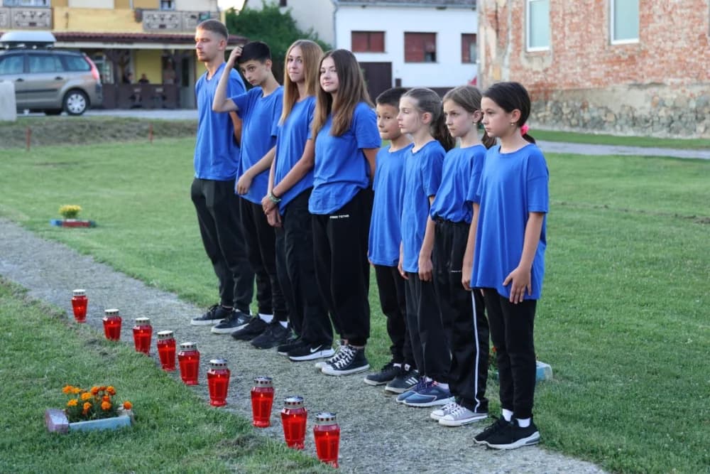 Uz Bekteške ljetne noći odana počast poginulom sumještaninu-hrvatskom vitezu Draganu Jajiću