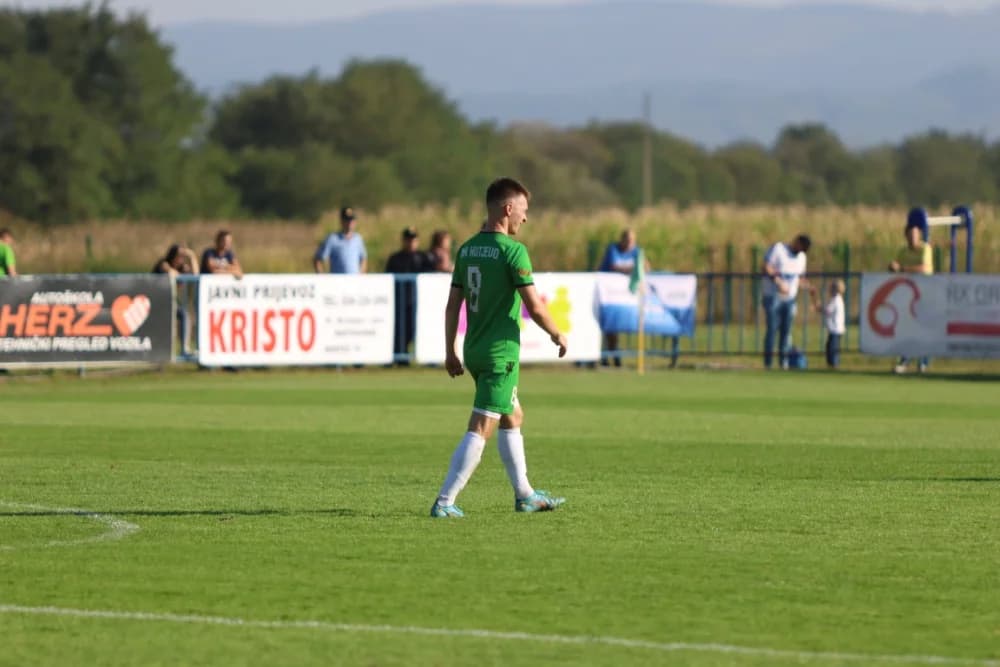 /FOTOGALERIJA/ NK Kutjevo - NK Osijek 1:4