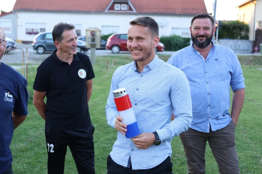 Uz Bekteške ljetne noći odana počast poginulom sumještaninu-hrvatskom vitezu Draganu Jajiću