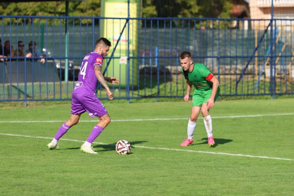 /FOTOGALERIJA/ NK Kutjevo - NK Osijek 1:4