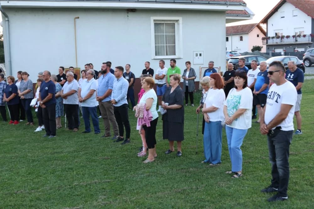 Uz Bekteške ljetne noći odana počast poginulom sumještaninu-hrvatskom vitezu Draganu Jajiću