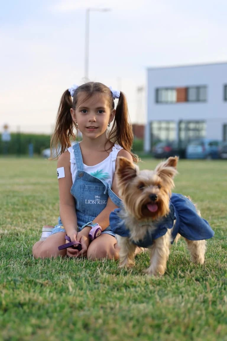 Tena i Tinki te Hrvoje i Skar pobjednici na Reviji pasa u Kutjevu