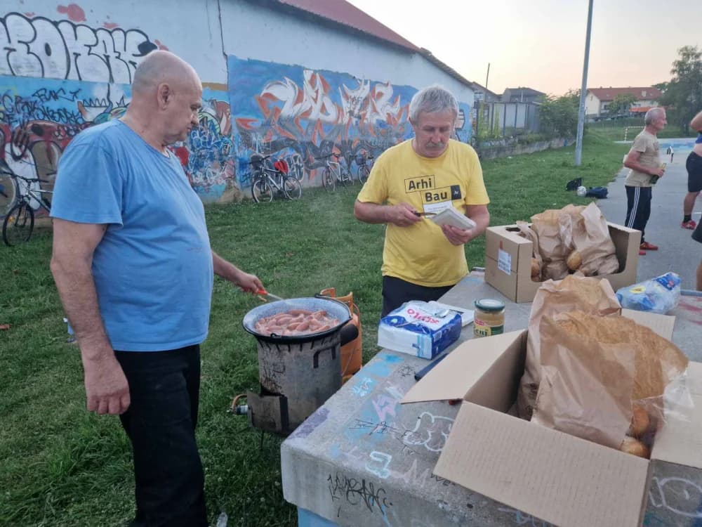 Održan memorijalni turnir na rekreacijskom centru u Požegi: Sjećanje na veterane malog Nogometa