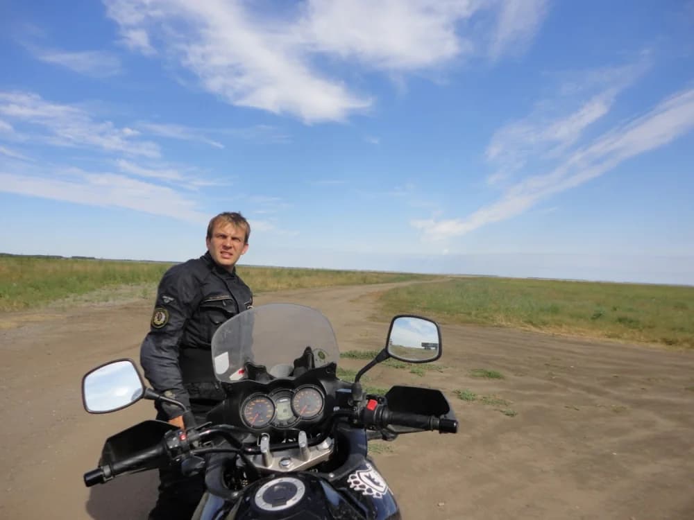 PREDAVANJE NA PAPUKU:  Svjetski avanturist i bajker Robert Koletić prenio svoja iskustva sa svih meridijana