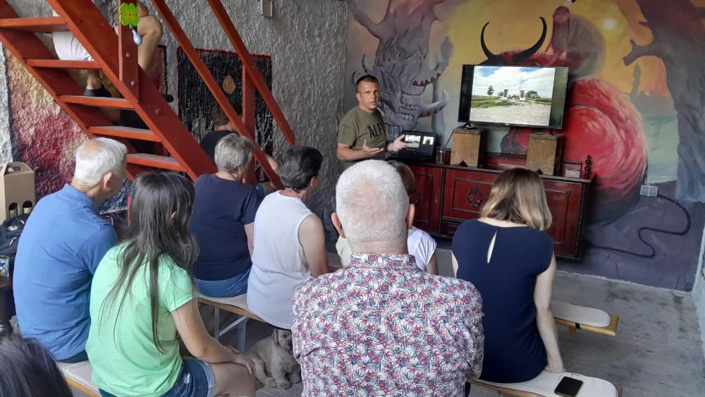 PREDAVANJE NA PAPUKU:  Svjetski avanturist i bajker Robert Koletić prenio svoja iskustva sa svih meridijana