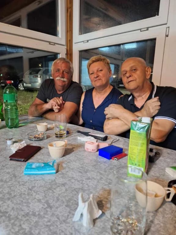 OPET ZABAVA: Uz veličke umirovljenike na zabavi vršnjaci iz Pakraca, Lipika i drugih mjesta