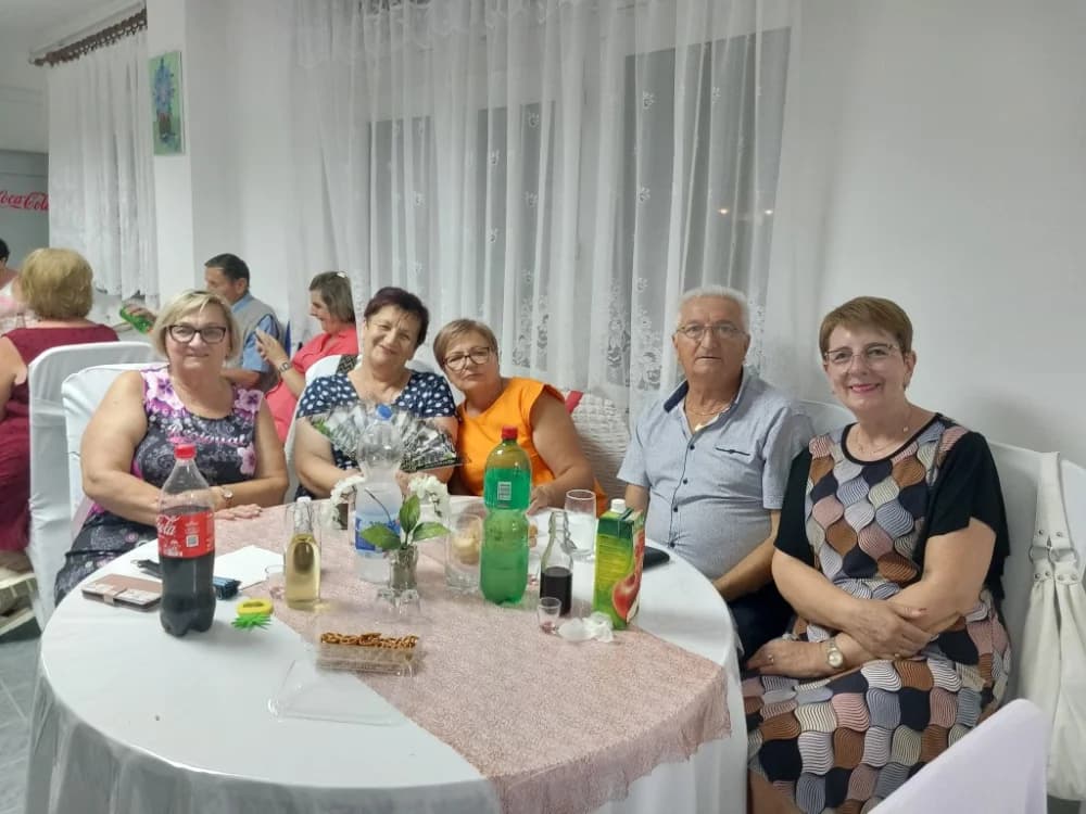 OPET ZABAVA: Uz veličke umirovljenike na zabavi vršnjaci iz Pakraca, Lipika i drugih mjesta