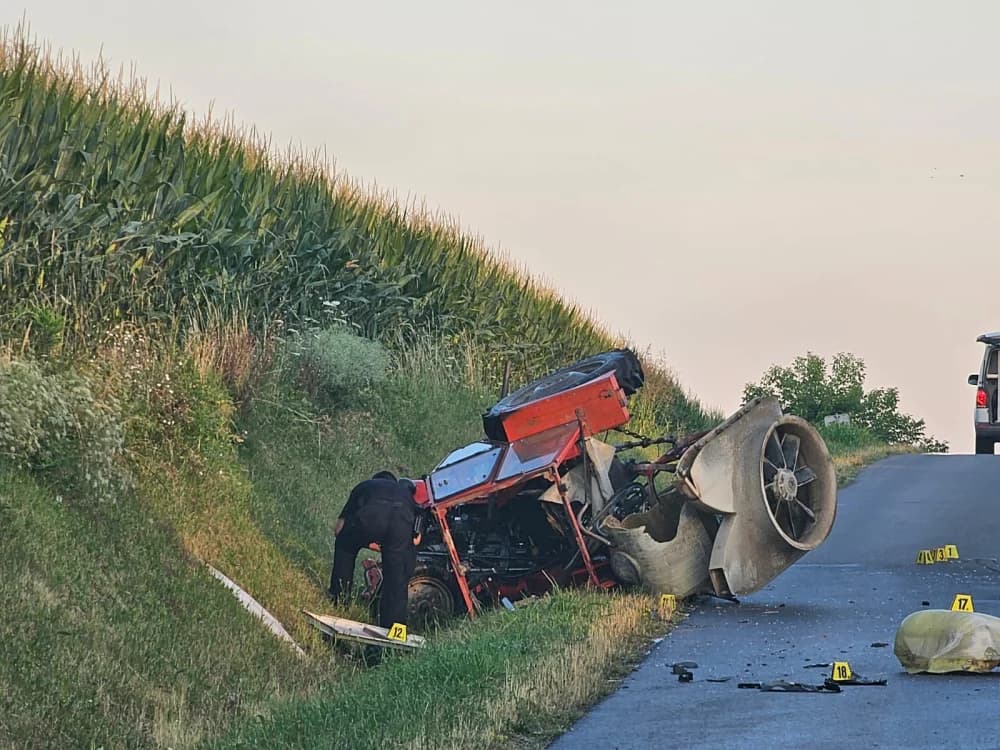 (FOTO) Jutros teža prometna nesreća kod Kaptola: Dvije osobe prevezene u bolnicu