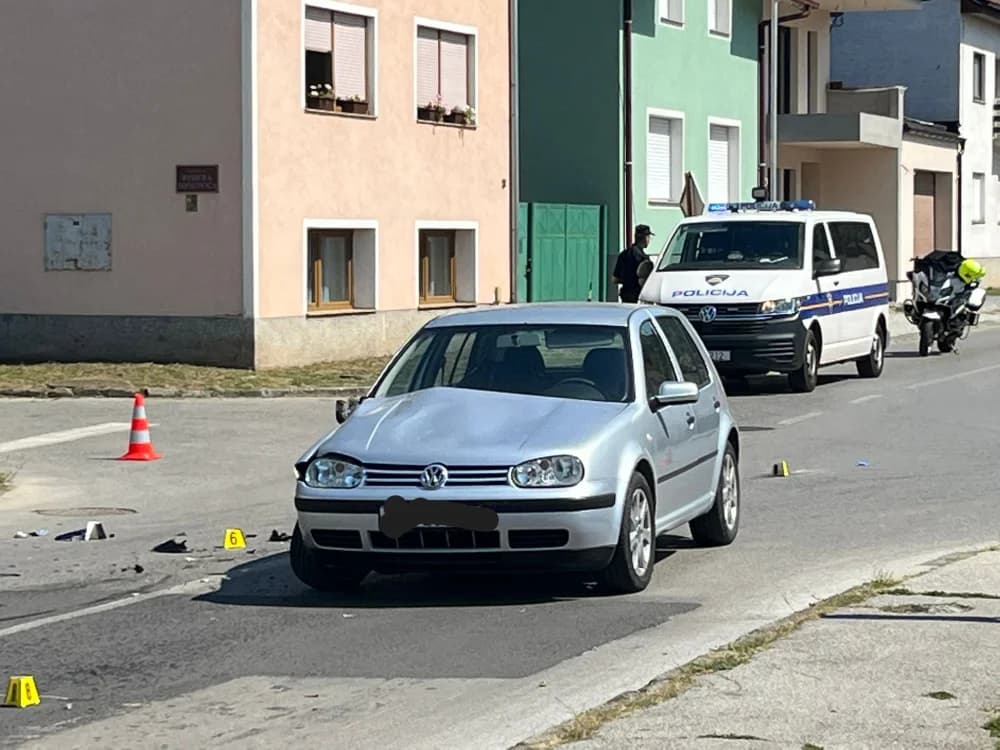 /FOTO/ Danas još jedna prometna nesreća u Požeštini: Ozlijeđeni motociklist prevezen u požešku bolnicu
