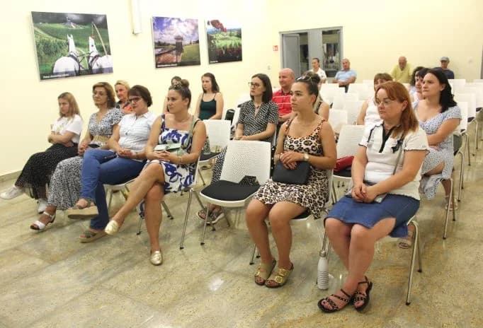 Spisateljica Josipa Pavičić u pleterničkoj Knjižnici i čitaonici održala promociju svoje knjige o narcisoidnoj osobnosti