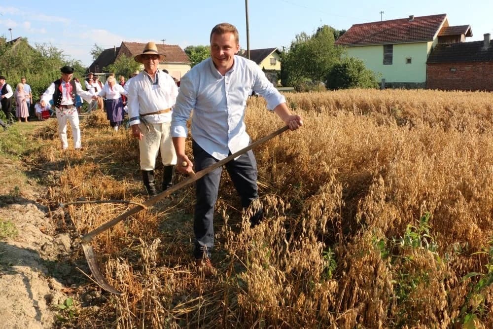 GOSTOVANJE U SUSJEDSTVU: Jakšićki Slovaci se dobro predstavili kod zemljaka