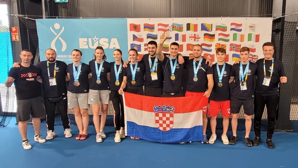 Natjecatelji Borca nastupili u sastavu Sveučilišne reprezentacije, Borna Soukup Europski Prvak u Full Contact-u!
