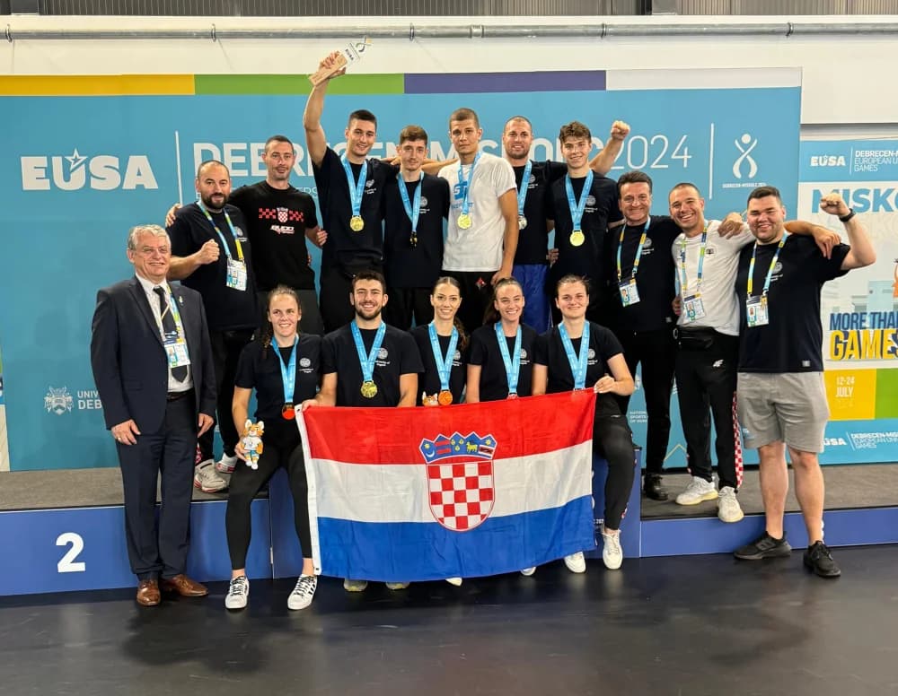 Natjecatelji Borca nastupili u sastavu Sveučilišne reprezentacije, Borna Soukup Europski Prvak u Full Contact-u!