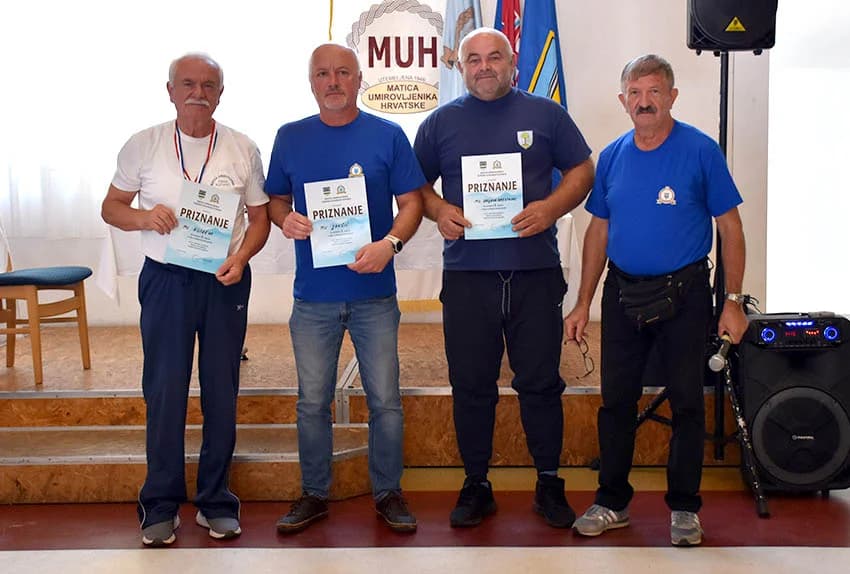 [FOTO] Jakšićani ispred Kaptolčana i brestovačke Orljave pobjednici Sportskih susreta umirovljenika Požeške županije