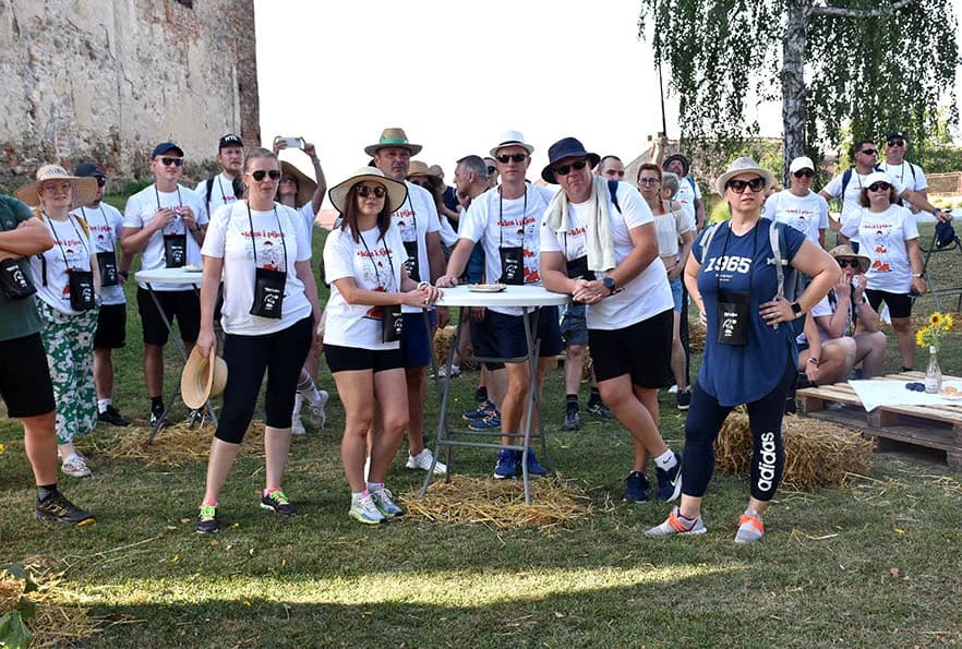 [FOTOGALERIJA] Uz jelo i piće kaptolačkim vinogradima prošlo više od četiri stotine sudionika