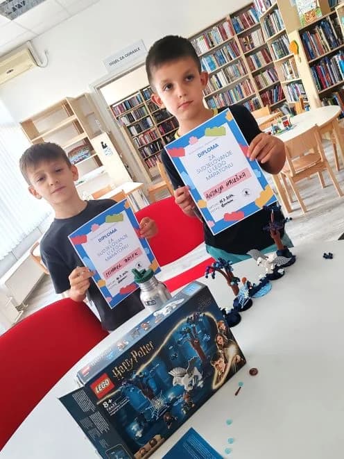 KULTURNO LJETO U KUTJEVU U Narodnoj knjižnici i čitaonici održan Lego-maraton