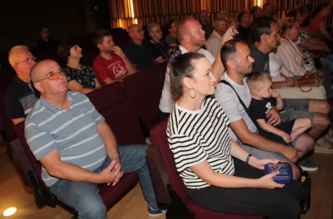 Folklorna društva iz Sjeverne Makedonije, Nizozemske i Indonezije gostovali u Pleternici