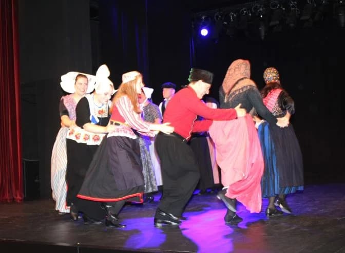 Folklorna društva iz Sjeverne Makedonije, Nizozemske i Indonezije gostovali u Pleternici