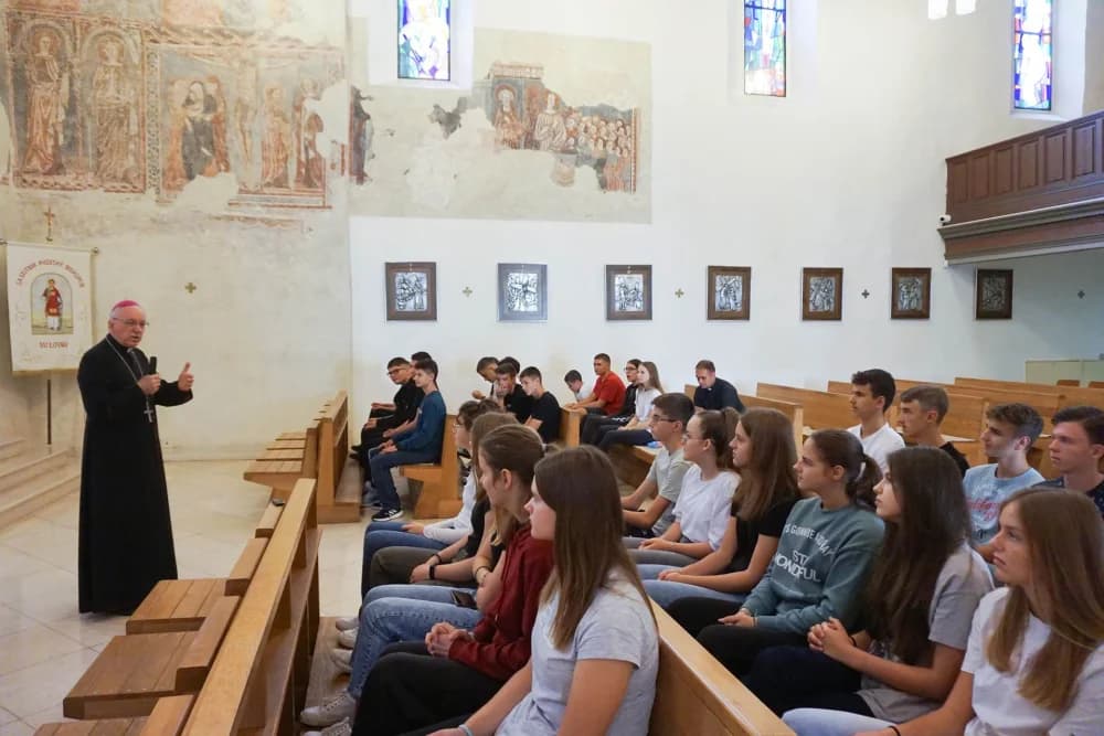 INTERVJU BISKUPA ŠKVORČEVIĆA : „Vizija katoličkih škola u budućnostiʼ“