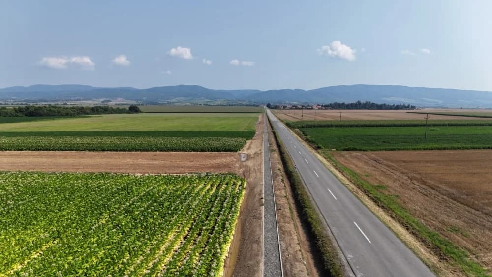 Izgradnja biciklističke staze Jakšić-Ovčare u visokoj fazi realizacije: Vrijednost investicije 271 tisuću eura (FOTO-VIDEO)